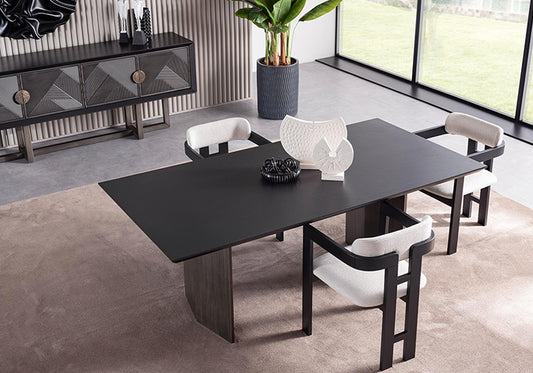 Cross Zwart Tafel 208cm